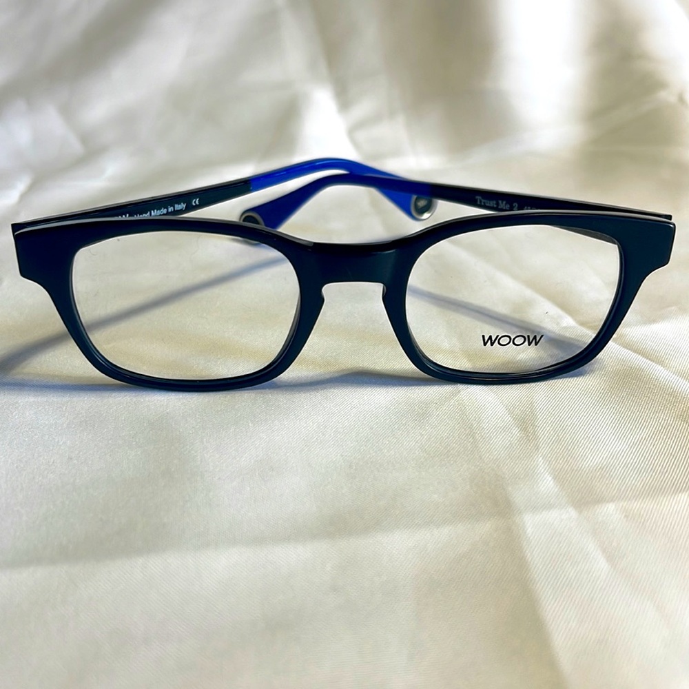 WOOW eyeglass frame - Picture 4 of 4